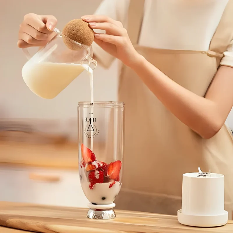 Portable USB Rechargeable Blender - Image 2